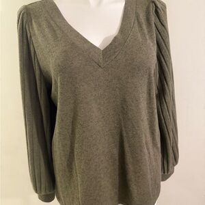 SHEIN Olive V-Neck Sweater